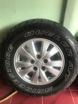 Velg Ban Toyota Kijang Innova