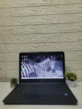 LAPTOP HP 14 SSD 14 INCH MULUS MURAH