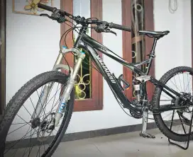 Sepeda MTB Full Suspension Specialized