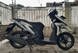 Dijual motor vario bekas pemakaian pribadi