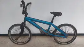 Sepeda BMX Polygon 20''