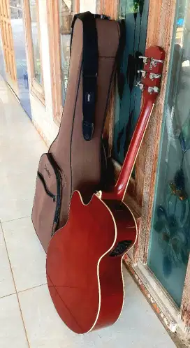 Gitar Yamaha CPX 600