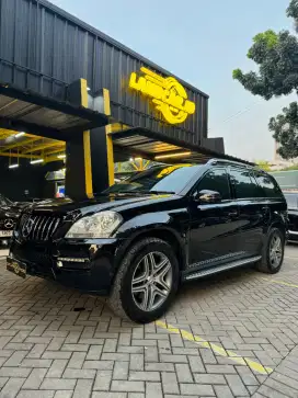 Mercedes Benz 4x4 GL500 - Best Deal!