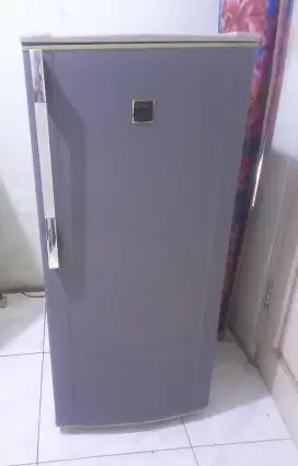 Kulkas sharp 1 pintu