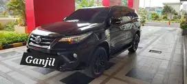 TOYOTA FORTUNER VRZ TRD TAHUN 2020