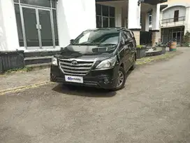 Like New - TOYOTA KIJANG INNOVA 2.0 G LUXURY BENSIN A/T 2015 HITAM