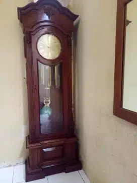 NEGO Dijual Junghans Grandmother  Clock