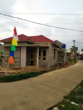 Kontruksi rangka atap baja ringan