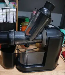 Slow Juicer Philips