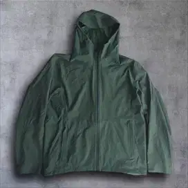 Uniqlo Jaket | Green | Jaket Outwear | Unisex