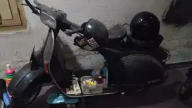 Dijual vespa PS atau P150S