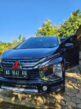 Xpander cross A/T 2019-2020