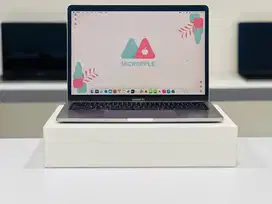 Macbook Pro 2019 Touchbar 8gb 256gb Mulus Murah