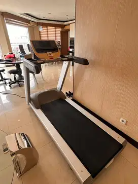 Treadmil Precore 9.35 USA