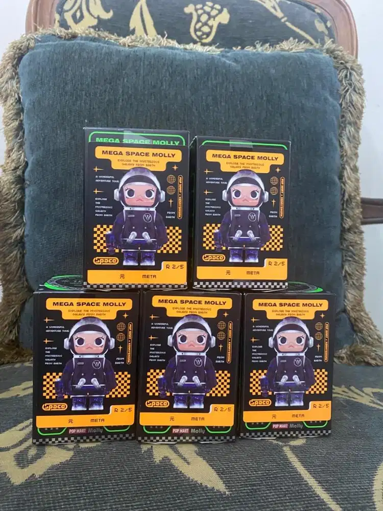 POPMART SPACE MOLLY SECRET META FOIL SEALED CUMA CEK KARTU