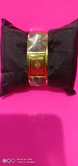 Gelang cantik untuk wanita modis  elegan