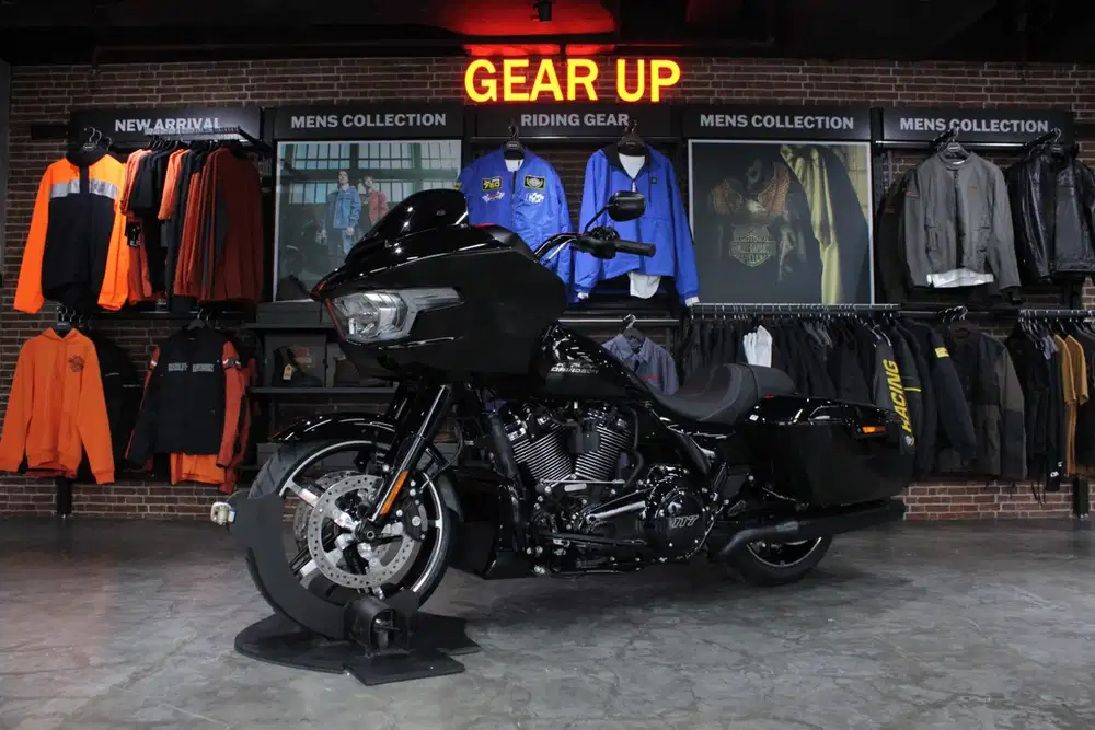 Harley Davidson Road Glide 2025