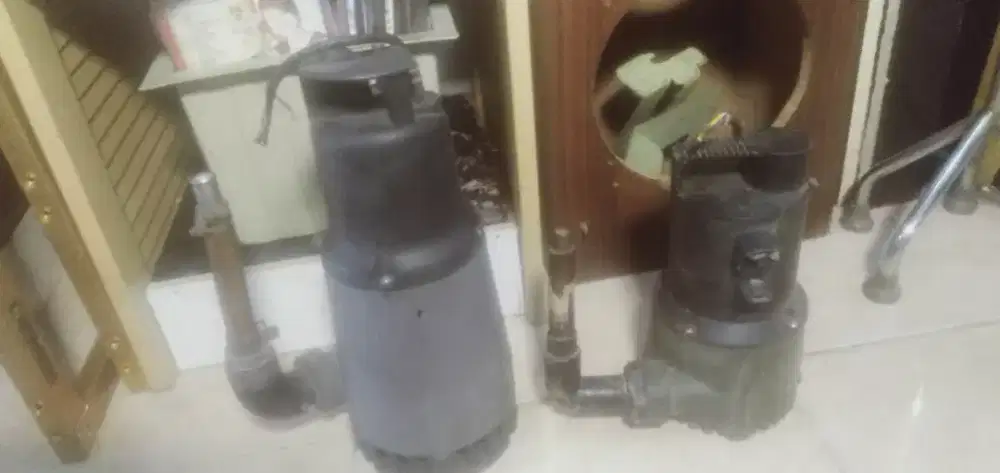 Slhkn plh slh 1 dr pompa celup berkualitas normal kabel di gigit tikus