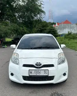 DP 15 jt Toyota Yaris 1.5 J matic  2012 Bensin