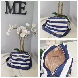 Tas Selempang Warna Navy & Putih