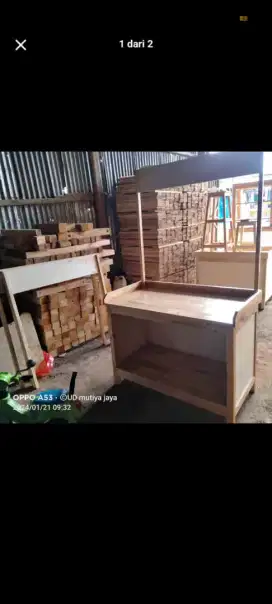 Meja jualan serba guna kayu