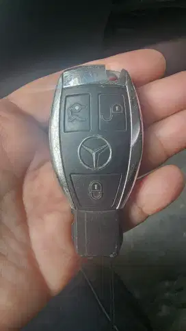 Kunci Mercy E 200, E250