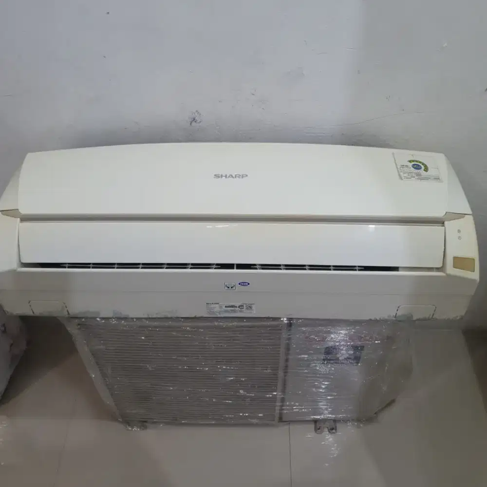 Second Ac Sharp 3/4pk ( Mulus dan dingin )