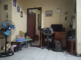 Asisten Rumah Tangga