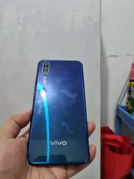 Jual HP Vivo Y12 milik Pribadi