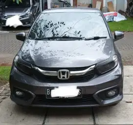 DIJUAL CEPAT Honda New Brio E CVT 2021 km rendah