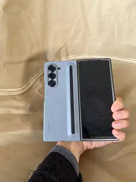 Samsung galaxy Z fold 6