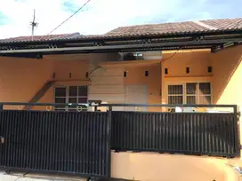 DIJUAL RUMAH KAWASAN CIBINONG BOGOR DEKAT DENGAN PEMDA BOGOR