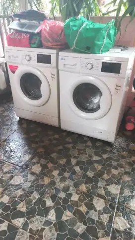 Mesin Cuci LG 8KG FM1208