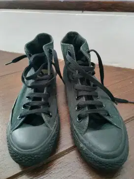 Preloved Sepatu Converse Original