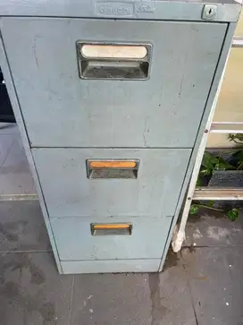File Kabinet 3 laci