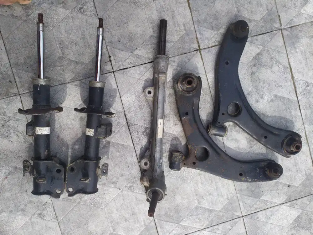 Sparepart sigra paket borongan 1jt nego
