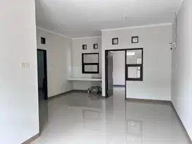 Disewa Rumah Baru Taman Kopo Katapang