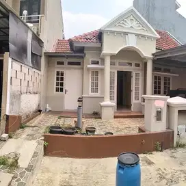 Rumah di Cluster Graha Fedora Bintaro jaya