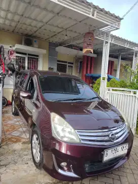 Nissan Grand livina 2012 Bensin