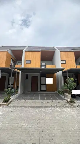 Rumah Full Furnished Siap Huni Cluster O8 Grand Wisata Bekasi