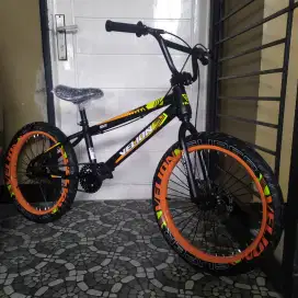 BMX ANAK 20
BMX SEPEDA ANAK
SEPEDA
SEPEDA BMX 20
SEPEDA ANAK
BMX
20