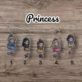 Gantungan kunci handmade princess