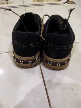 Sepatu xenxie terbaru