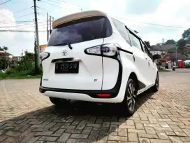 Sienta V 1.5 Matic CVT Putih Orisinil