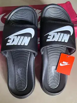 Sandal Nike Hitam Size 40