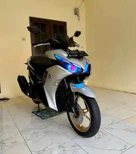 Yamaha Aerox New Keyless ABS Billed MULUSSS Pajak Hidup Panjang