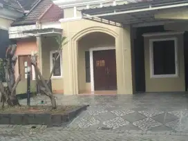 Disewakan Rumah Di Tengah Kota Sidoarjo