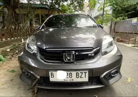 dijual mobil brio RS tahun 2018