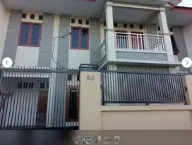 DISEWAKAN RUMAH 2LT PUSAT KOTA