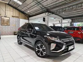 Mitsubishi ECLIPSE CROSS ULTIMATE 1.5 Bensin AT 2019 Hitam